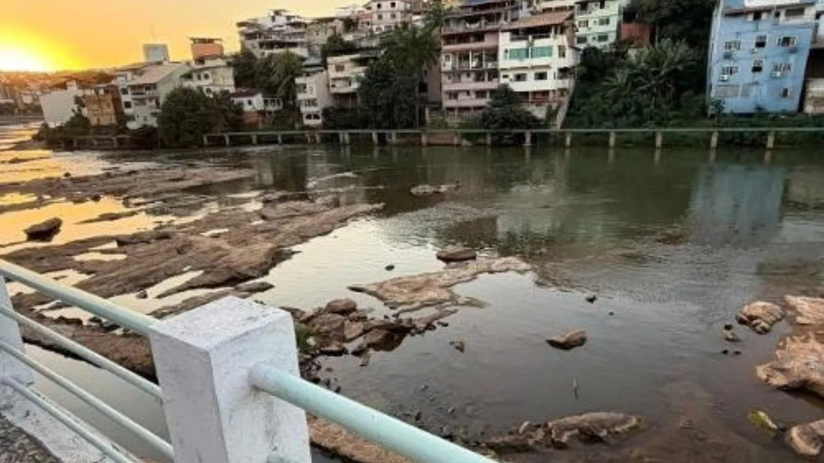 Corpo é encontrado às margens de rio com pés e mãos amarrados em Cachoeiro