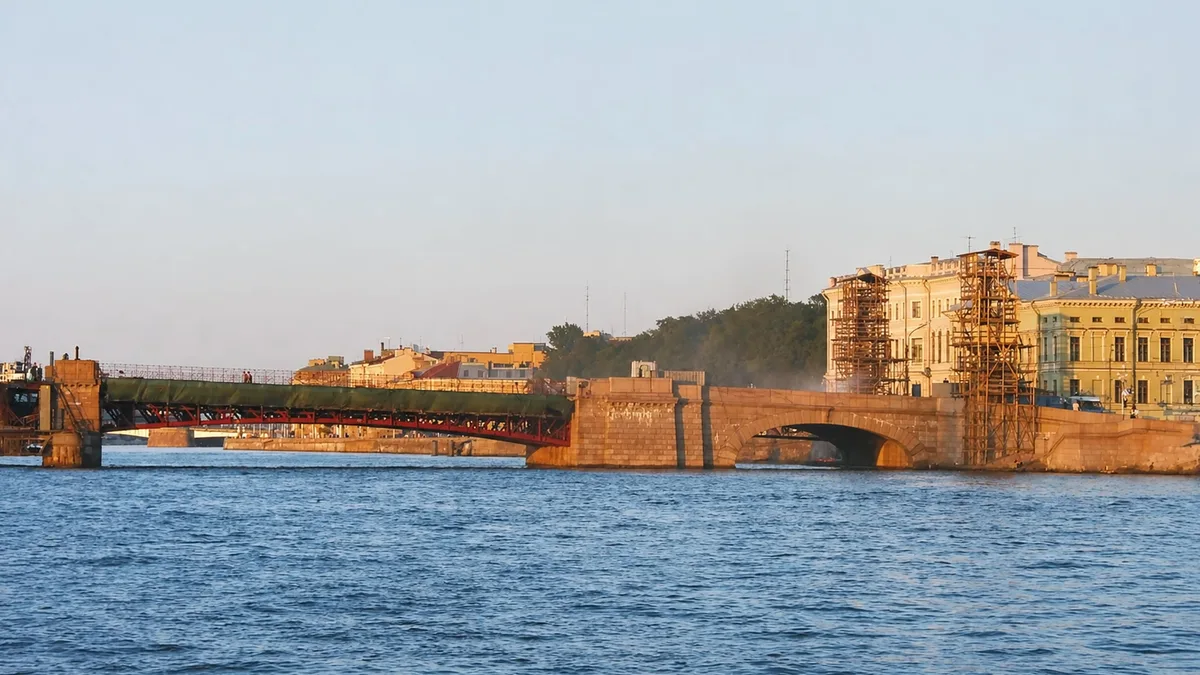1시간 거리를 4시간 걸었다… 푸시킨과 고골의 숨결이 흐르는 대로