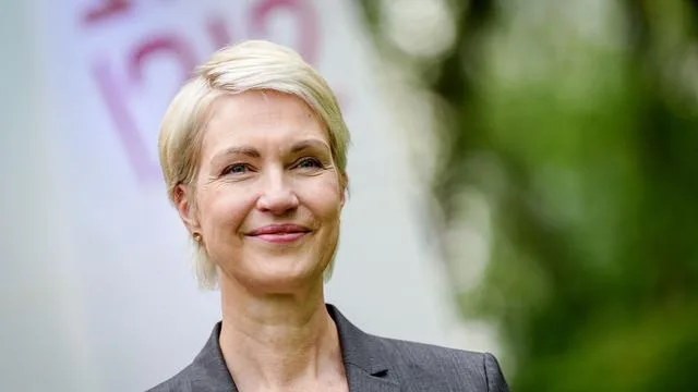 Regierungsbildung in MV: Spitzen von SPD, Grünen, Linken für Koalitionsverhandlungen