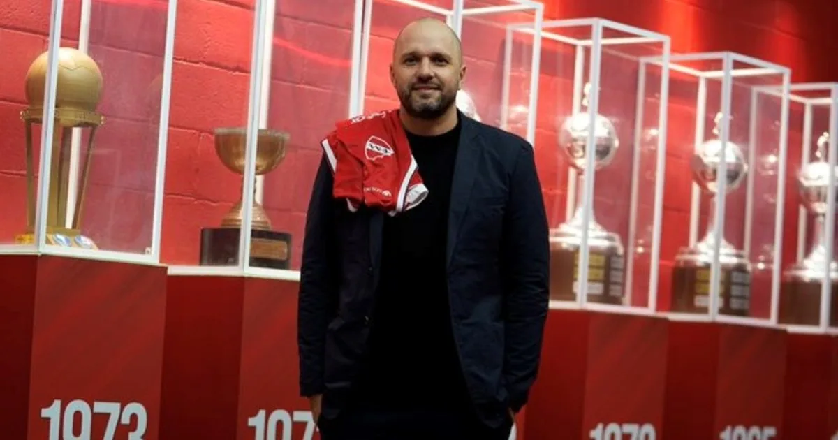 Jadson Viera, antes de asumir como técnico en Independiente: “Mi idea es ganarme la continuidad en estos 12 partidos”