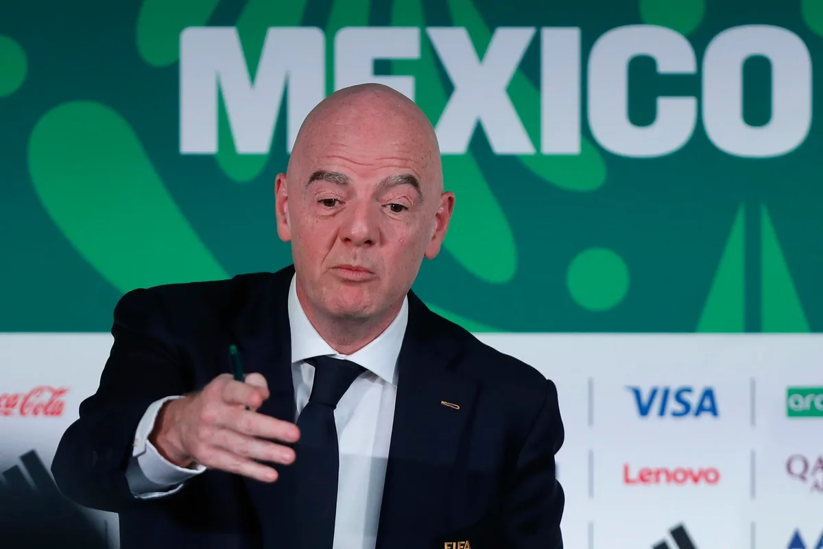 Federación inglesa pide a Infantino que revele documentos de su plan para privatizar el Mundial