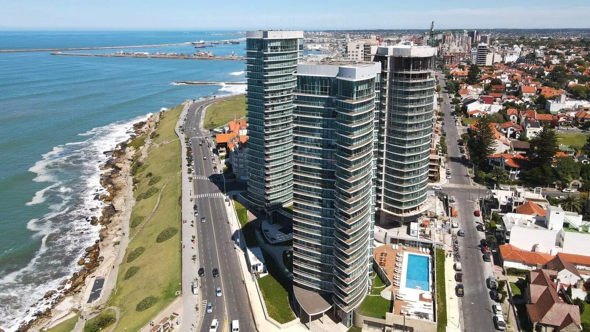 De un chalet con pileta a un ex banco y un monoambiente: las subastas para invertir desde u$s 32.000