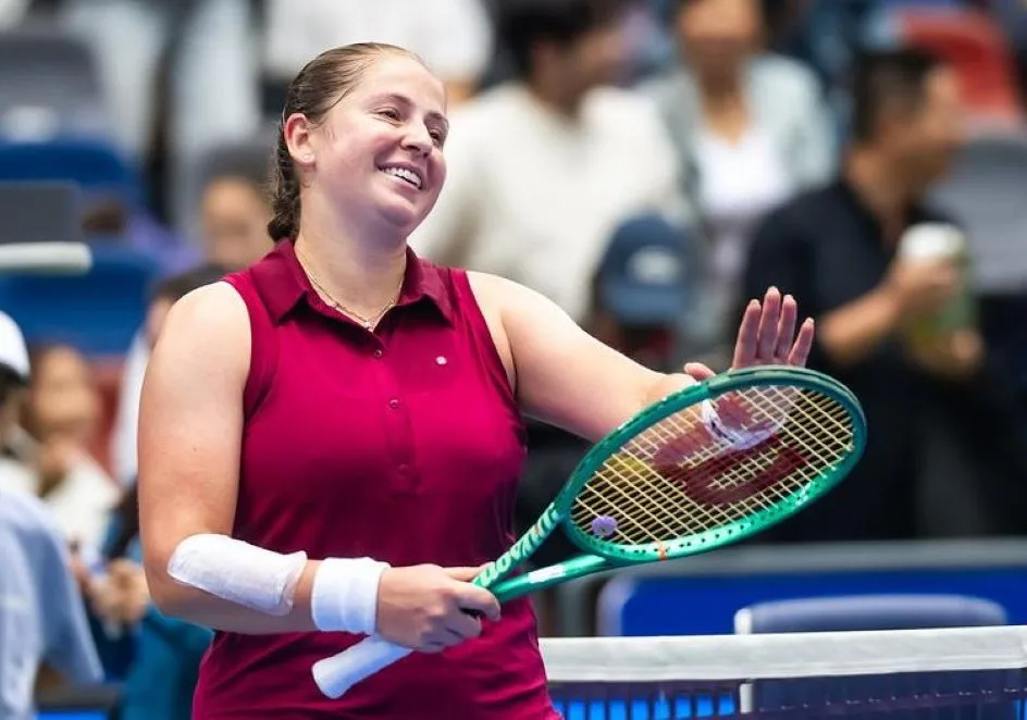 Ostapenko admite lado emotivo: ?Preciso dessa conexão?