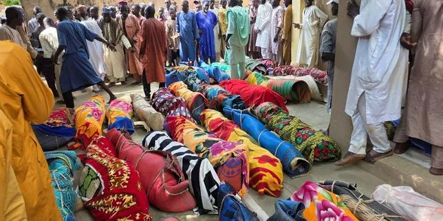 Au Nigeria, plus de 50 morts après le chavirement d’un bateau surchargé
