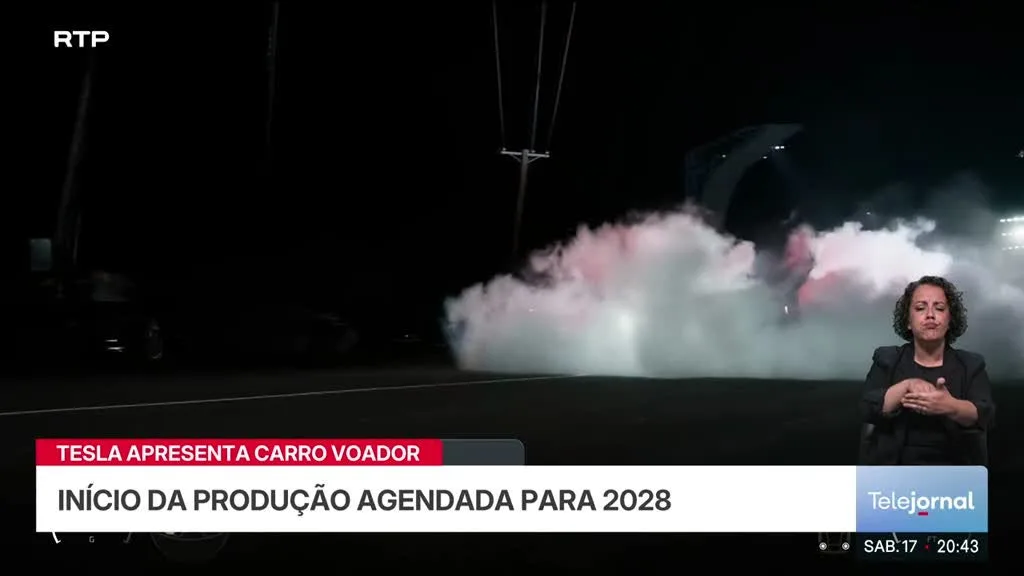 Tesla apresenta carro voador com propulsores da Space X