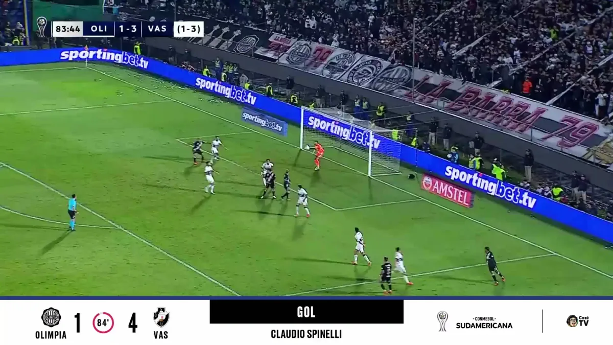 Claudio Spinelli marca de cabeça e fecha goleada em classificação do Vasco; confira