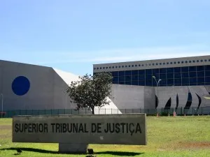 STJ suspende todos os processos sobre regras de impedimento de locação por Airbnb