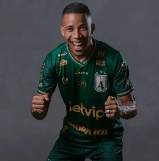Picos contrata lateral Jackson, ex-Campinense e Sousa, para o Piauiense Série B 2026
