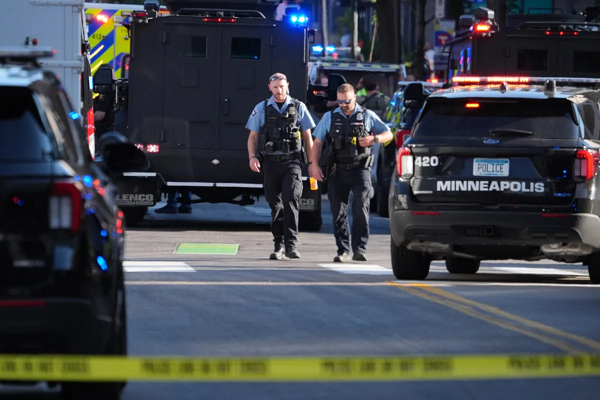 Atirador deixa um morto e seis feridos, incluindo policiais, em Minneapolis, nos EUA