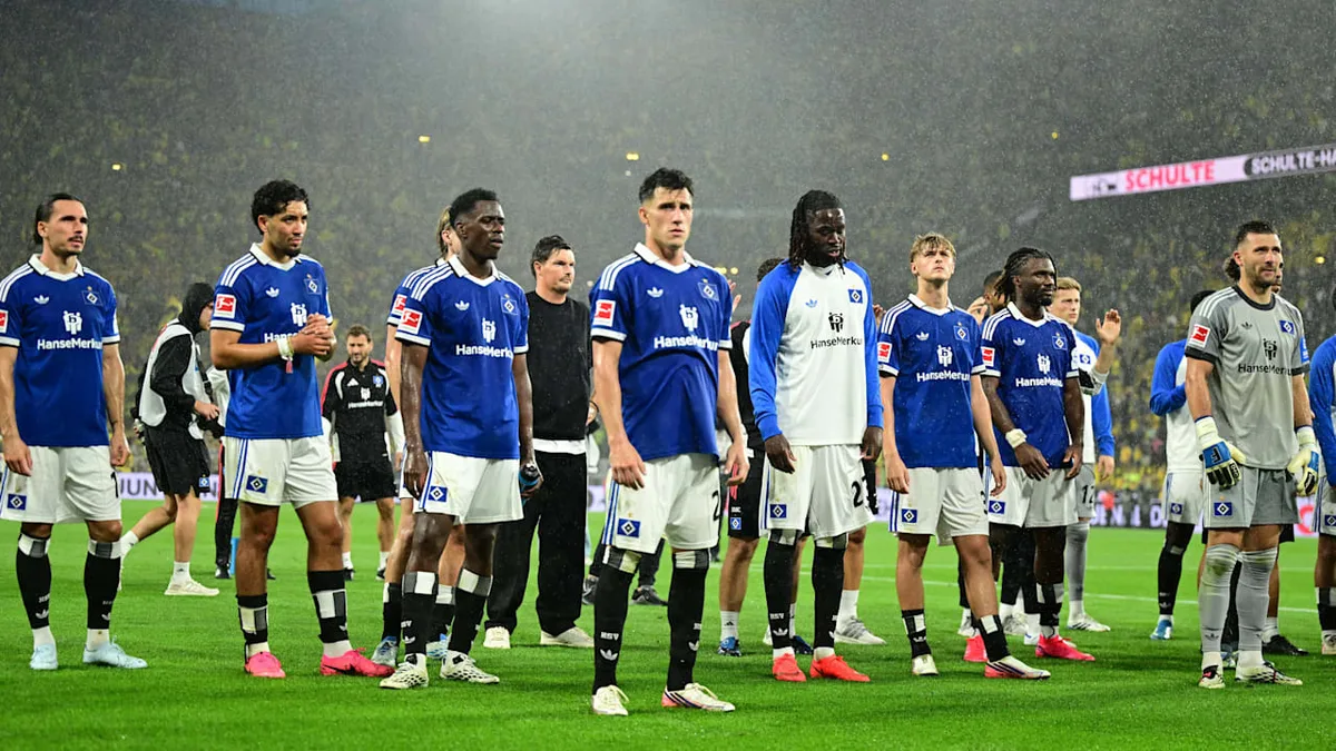 Kapitän half in der Kabine - Der große Gewinner der HSV-Pleite