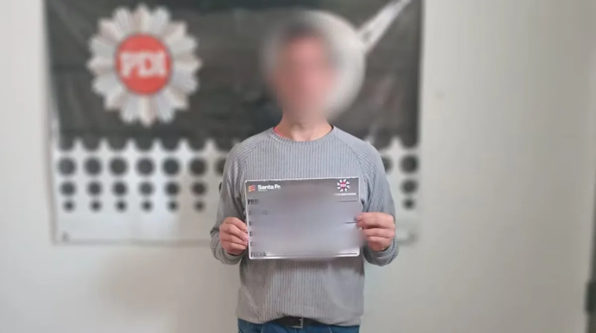 Un falso mentalista le hizo creer a una jubilada que su familia tenía un “maleficio” y le sacó US$25 mil: quedó detenido