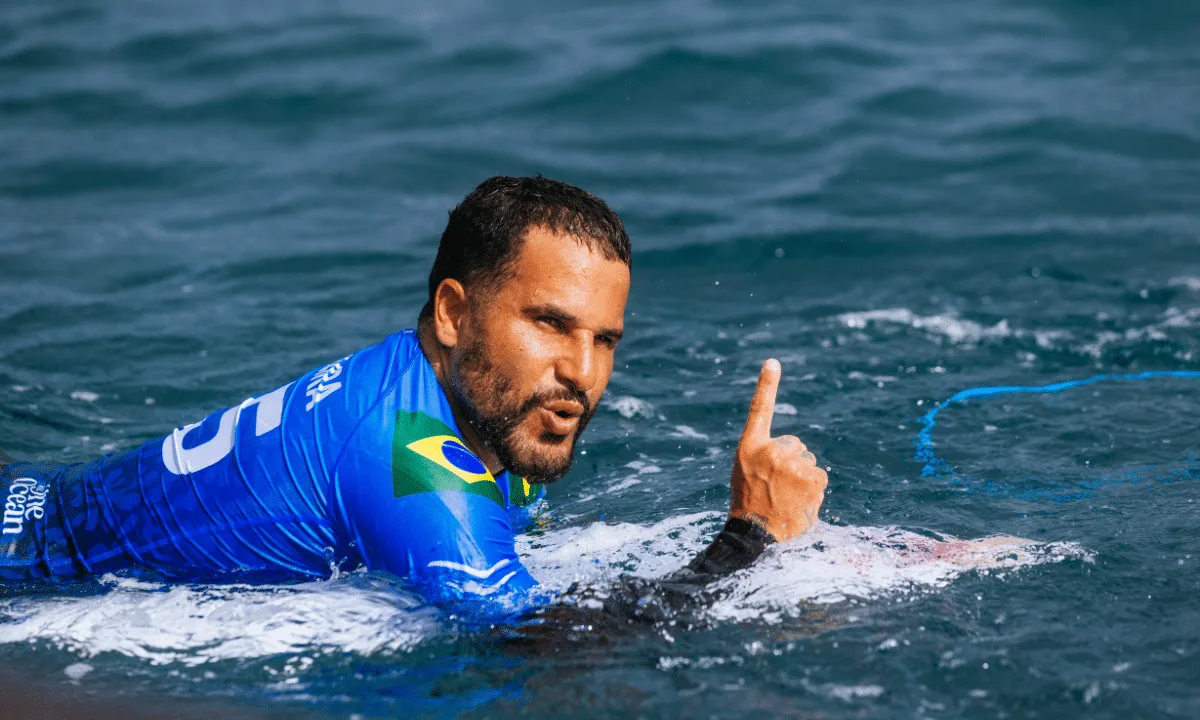Italo Ferreira fala de lesão, campanha e objetivo de vencer a etapa de Fiji
