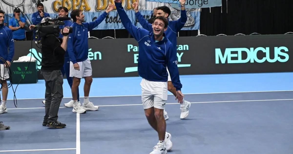 La emoción de Javier Frana con Mariano Navone: «No jugó pero fue el que más aportó»