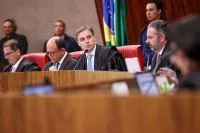 Vorcaro volta a acenar com proposta de delação em depoimento à PF