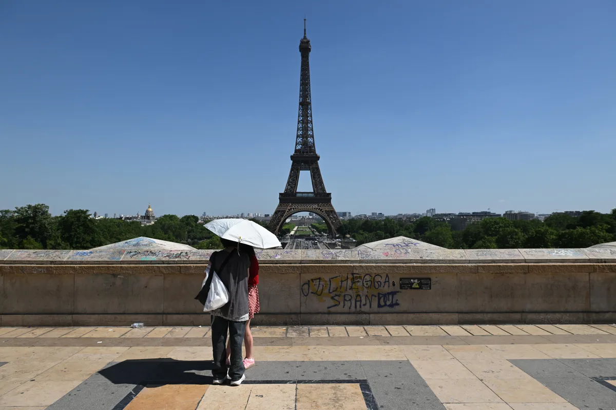 França enfrenta falta de combustível e diesel bate 2,41 euros por litro