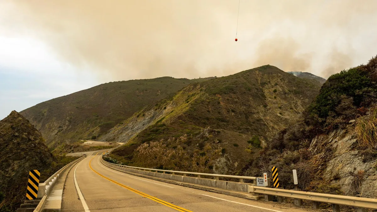 Abschnitt des Highway 1 wegen Bränden in Kalifornien gesperrt
