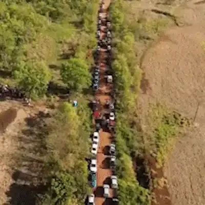 No morro das Furnas do Dionísio, fé reúne multidões em homenagem a Nossa Senhora