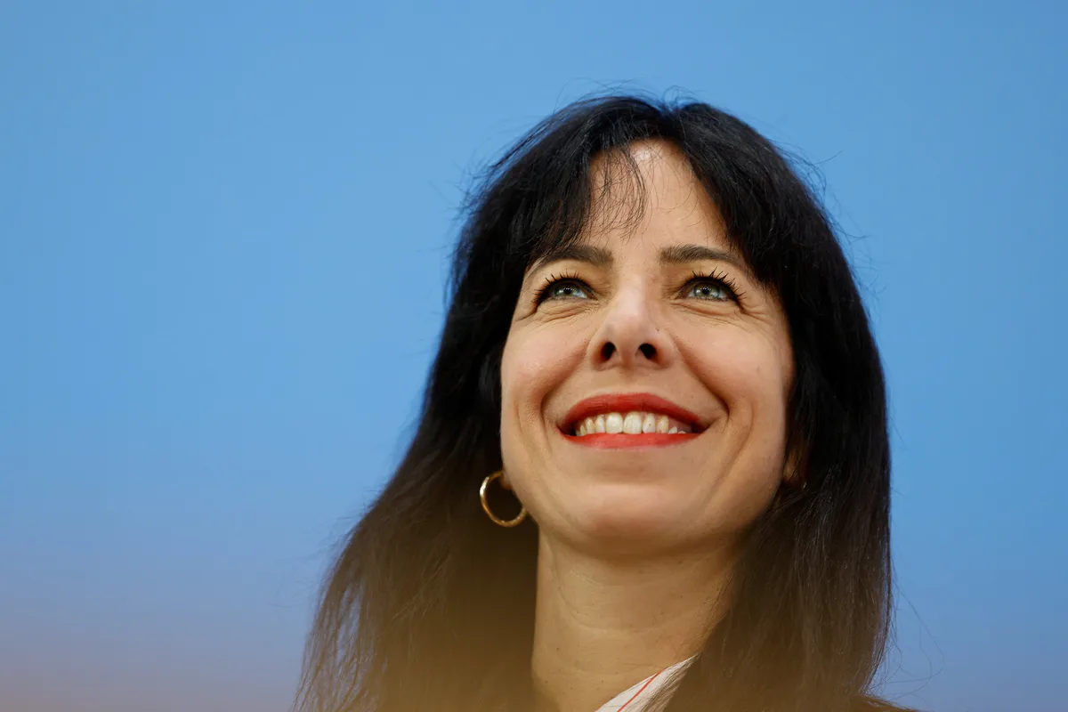 Elif Eralp, la nouvelle égérie de la gauche allemande qui rêve de transformer Berlin