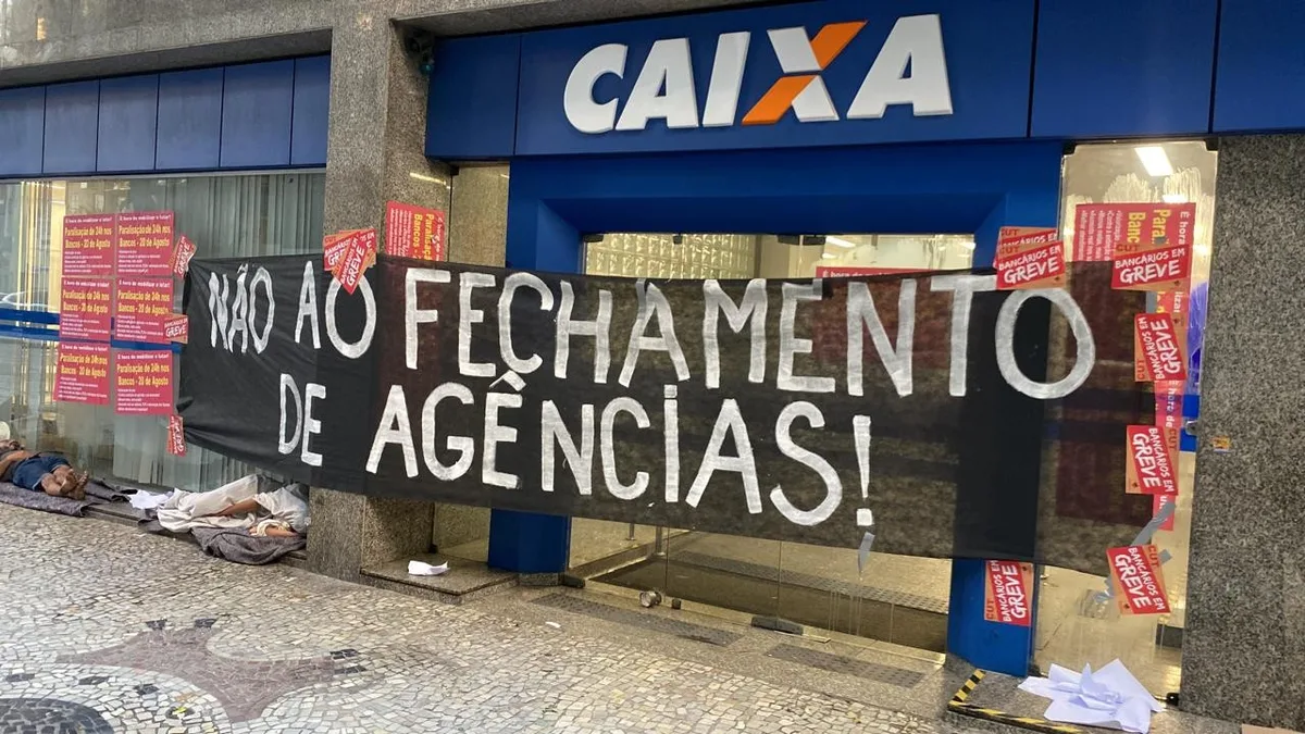 Bancários do Rio aderem à greve nacional de 24 horas