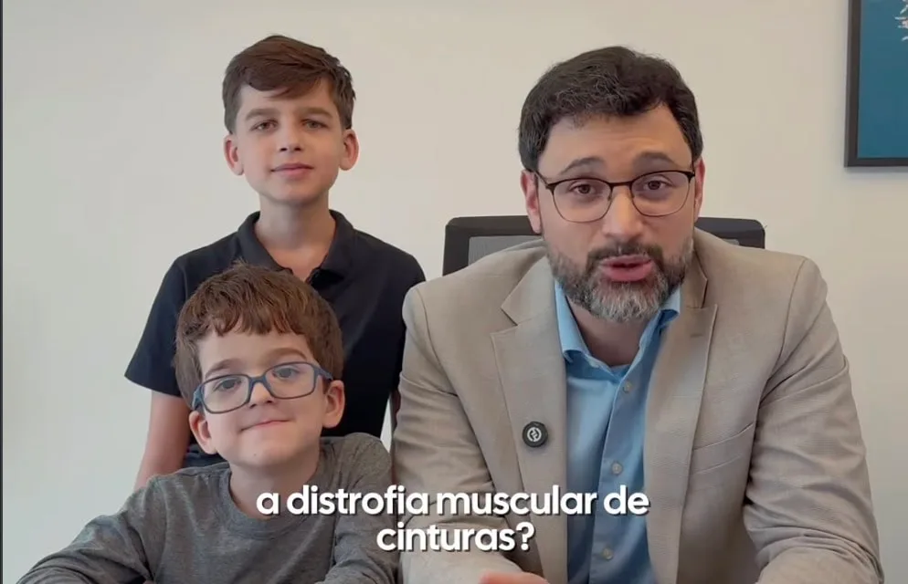 Médico explica procedimento que reabilita irmãos com doença rara no Acre
