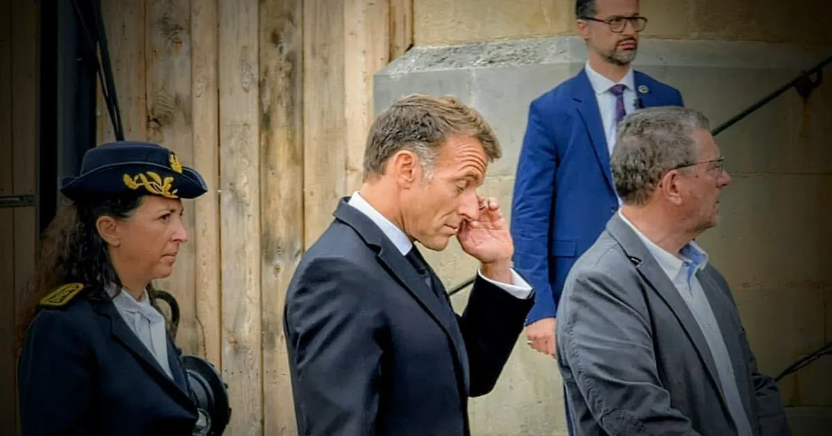 En images. « Il était la vie » : Emmanuel Macron, Sébastien Lecornu et Guy Roux aux obsèques de François Patriat