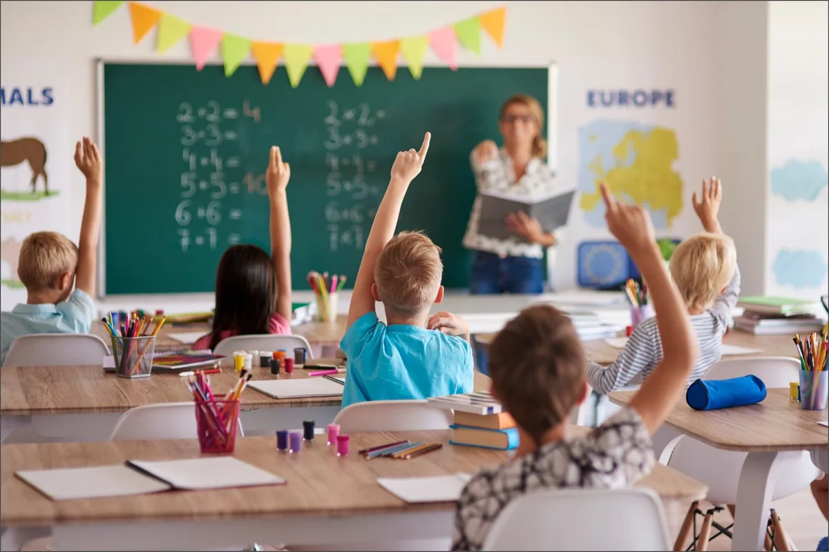En Nueva York: la ley que reforzaría la prohibición a las escuelas de pedir el estatus migratorio para inscribir a un niño