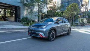 Vendas da BYD mantêm sequência de crescimento graças a fortes exportações