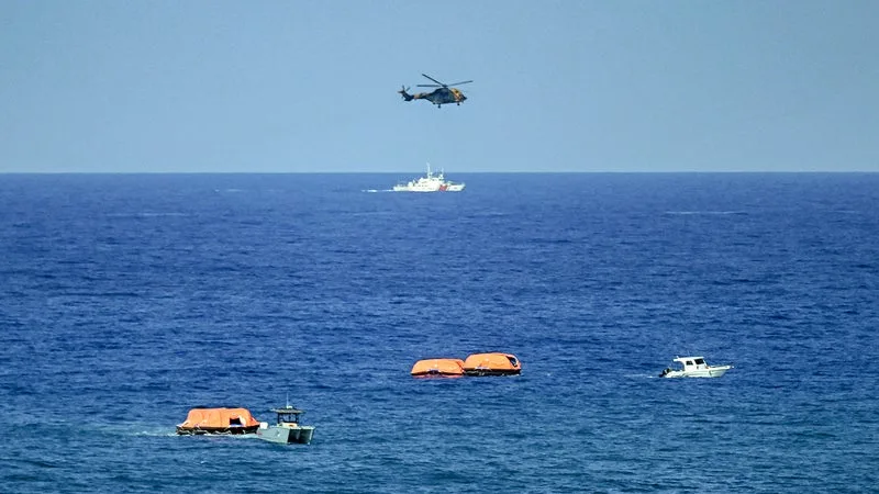 Naufrage d'un ferry au large de Chypre: le capitaine du navire placé en garde à vue