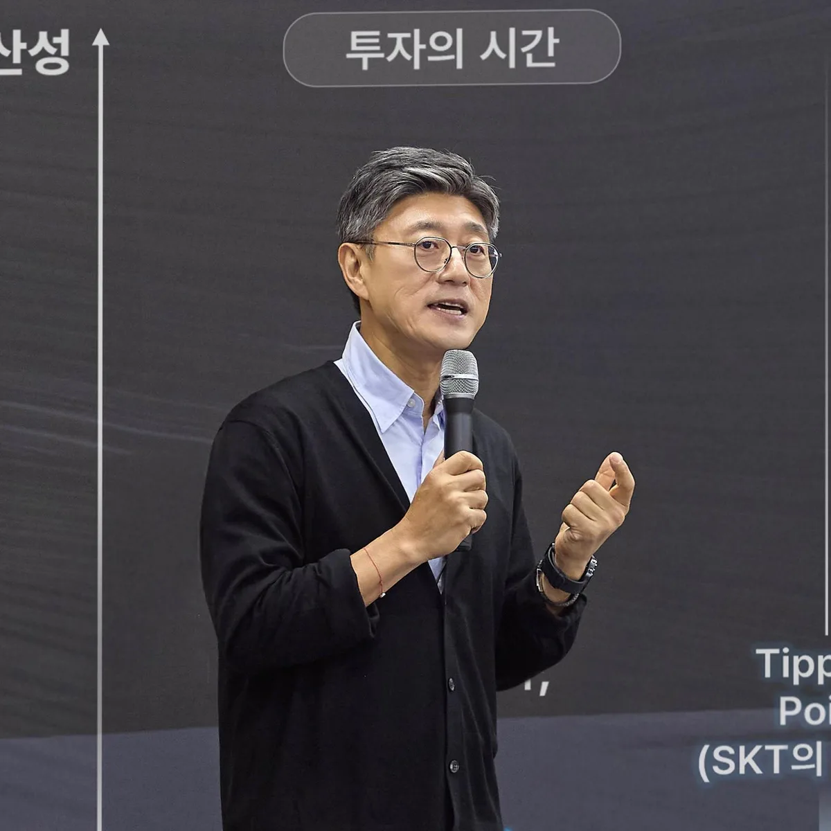 “AI 전환, 과도기 겪어야 J자처럼 생산성 반등”