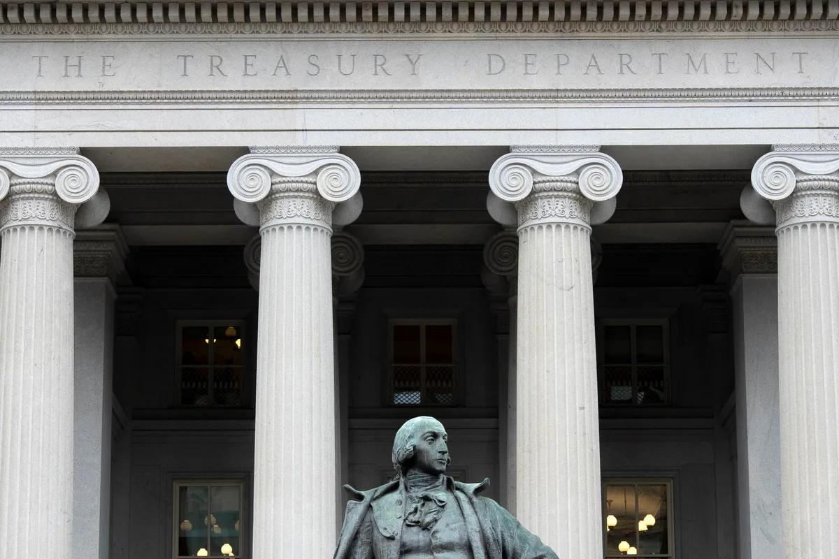 Estados Unidos rompe un récord histórico y su deuda supera los US$40 billones