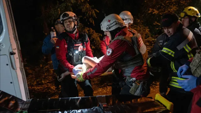 Número de mortos de ataque da Rússia em Kyiv subiu para seis