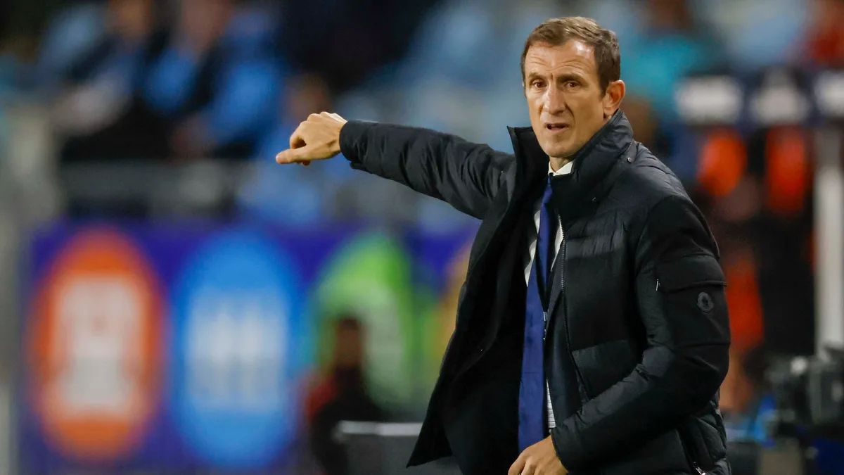 12 frases de Arruabarrena tras el empate de Boca: por qué salió Paredes y cuándo convocará a Enner Valencia