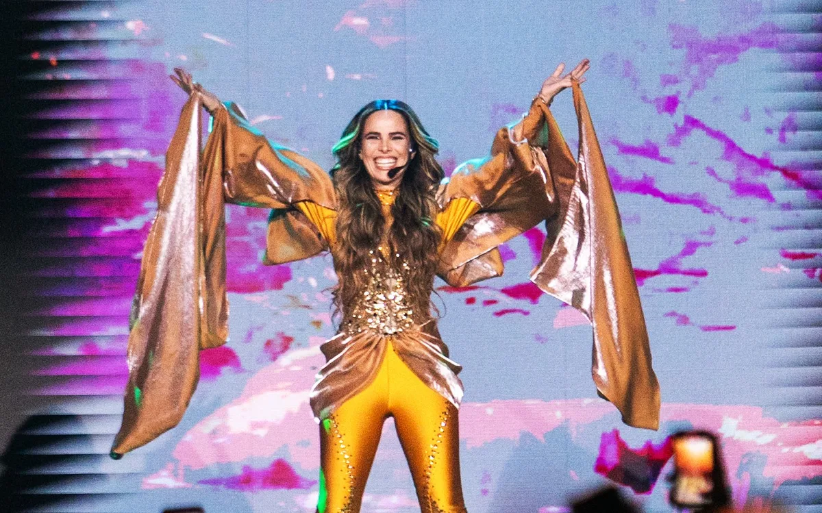 Wanessa Camargo promove 'Lagarta', primeiro dos três atos que compõem o álbum ao vivo audiovisual 'Metamorfose'