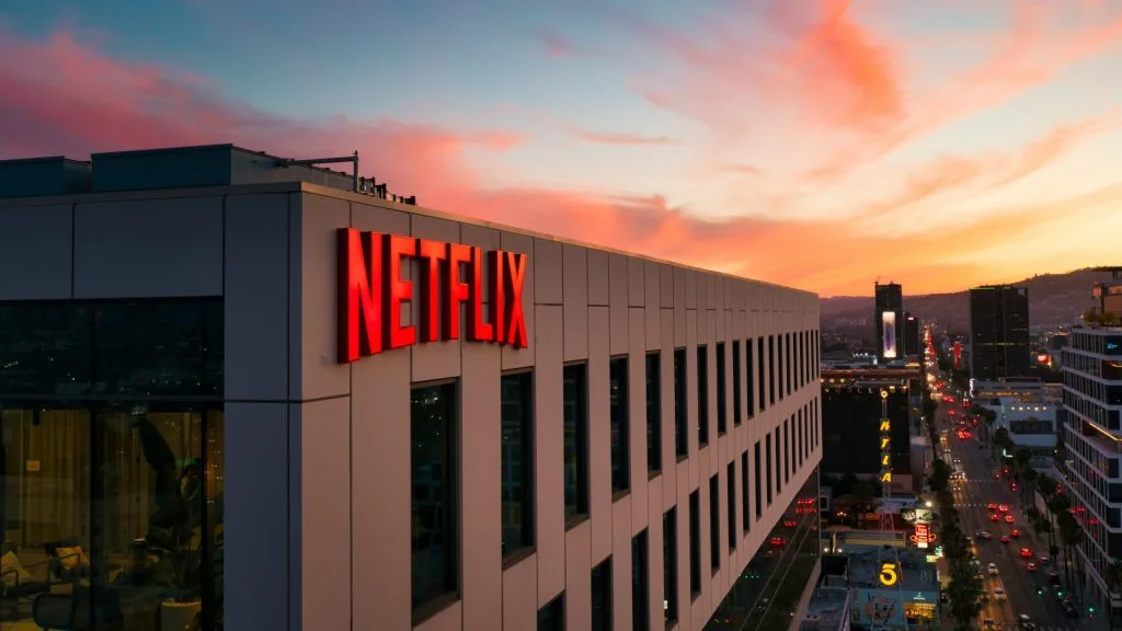 Netflix despide al 6 % de sus empleados: el mayor recorte de su historia