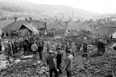 King, Queen and Prince William to visit Aberfan on 60th anniversary of disaster