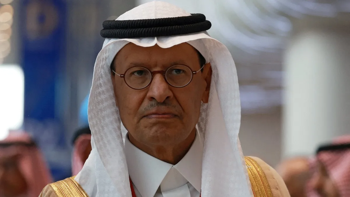 Saudi Arabia vows equally serious response to Houthi attacks on its airports