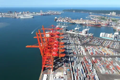 Durban port delays threaten Diwali supplies for Hindu retailers
