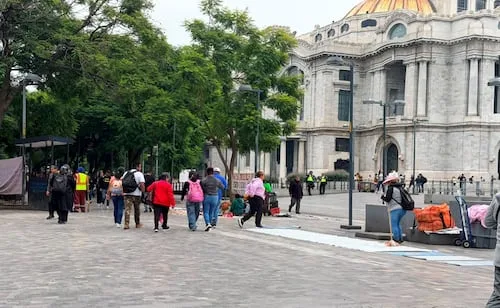 Alameda Central amanece sin bloqueos de ambulantes; comerciantes respetan días de descanso