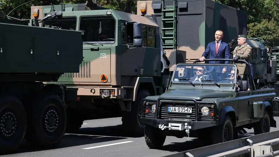 Verteidigung: Polen begeht „Tag der Armee“ mit großer Militärparade