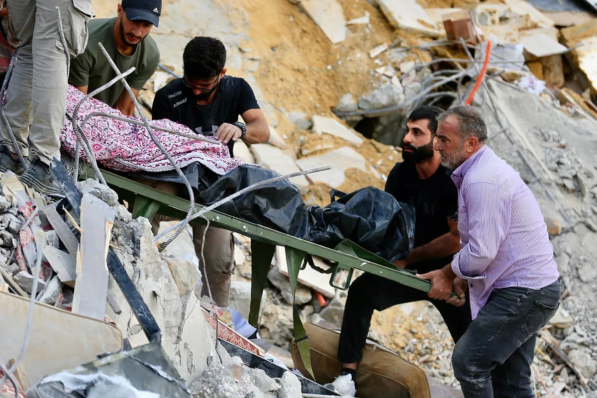 Ataque israelita no sul do Líbano faz 11 mortos, incluindo crianças e paramédicos