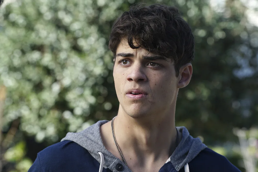 ‘Mestres do Universo’: Noah Centineo quebra o silêncio sobre perda do papel de He-Man