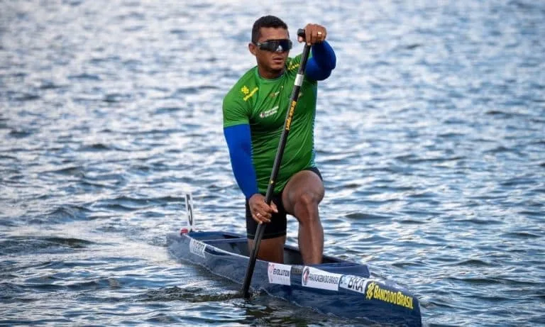 Jacky Godmann e Gabriel Nascimento vão à semifinal no C2 500m no Mundial