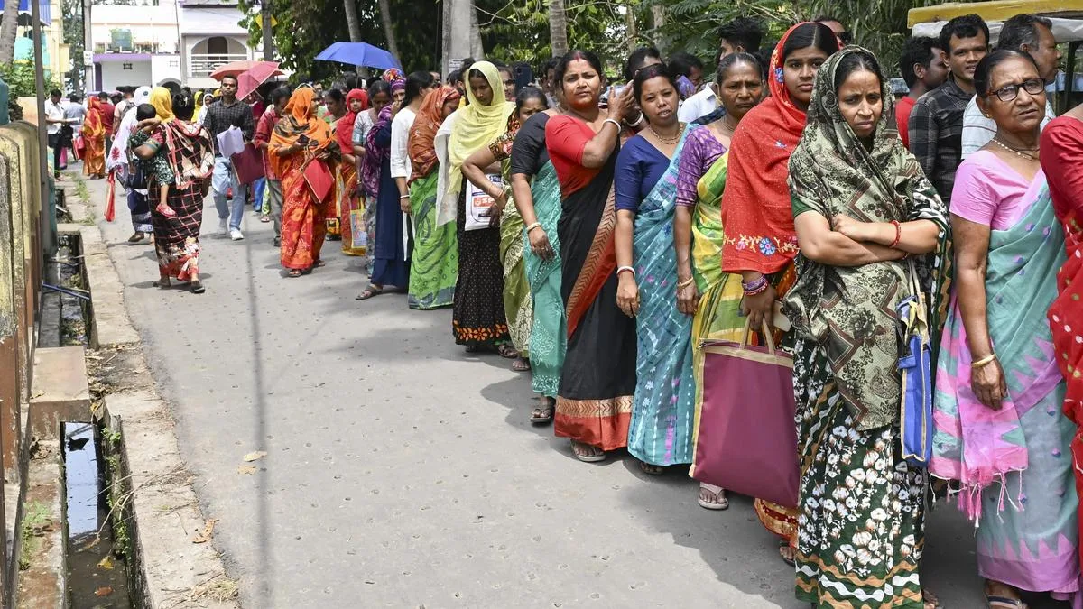 West Bengal BLOs write to CEO, seek security ahead of drive to re-enrol voters