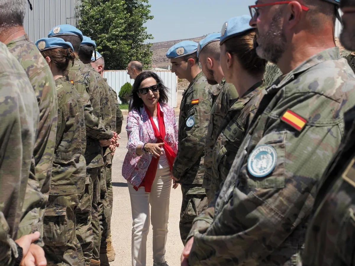 Robles agradece en Líbano la labor de los militares desplegados con la ONU pese a "momentos difíciles": "Es un orgullo"