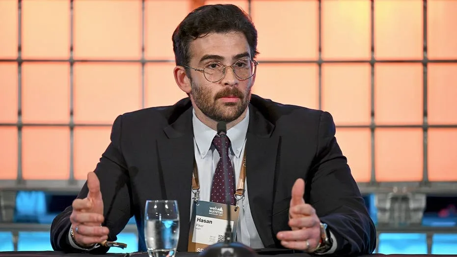 Piker demands Democrats defend him from attacks, claims he’s no ‘toxic radical force'