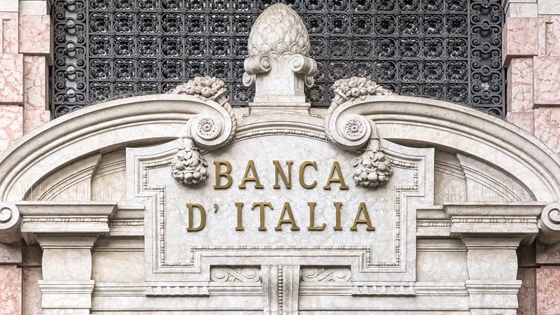 Ils touchent jusqu’à 3% de la fortune qu'ils apportent à leur établissement: en Italie, les banquiers privés s'arrachent à prix d'or
