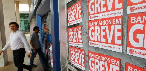 Bancários rejeitam proposta da Caixa e greve continua