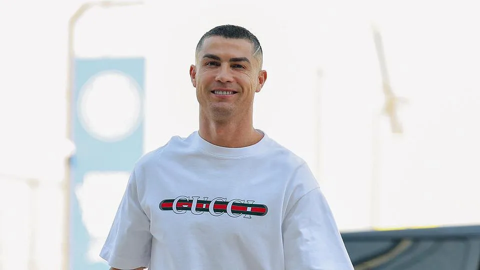 Ronaldo de volta: o onze do Al Nassr frente à equipa de Bruno Lage