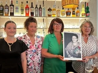 En Vendée, elle reprend le seul café-restaurant d’une commune rurale ouvert en 1905 par son arrière-arrière-grand-mère