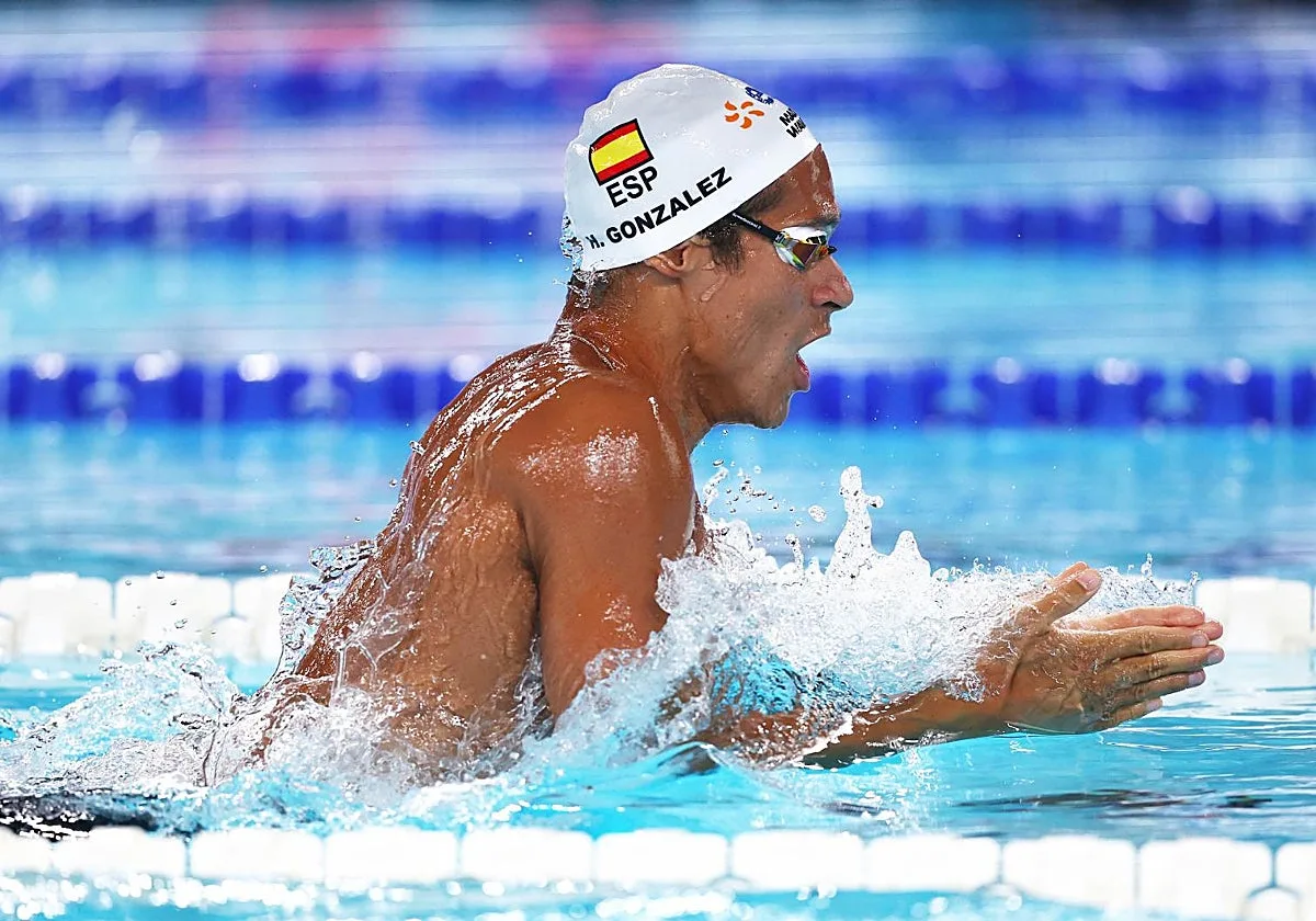 España rompe la sequía en la piscina con dos medallas